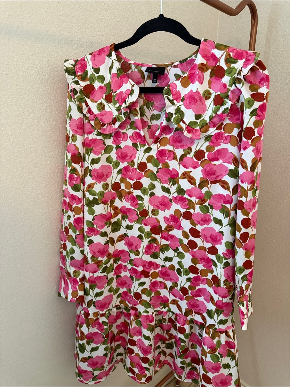 Who What Wear Pink & Green Floral Ruffle-Collar Mini Dress